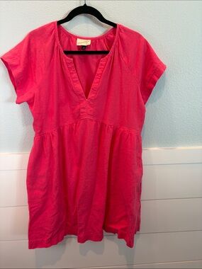 Universal Thread Hot Pink V-Neck Short Sleeve Tunic